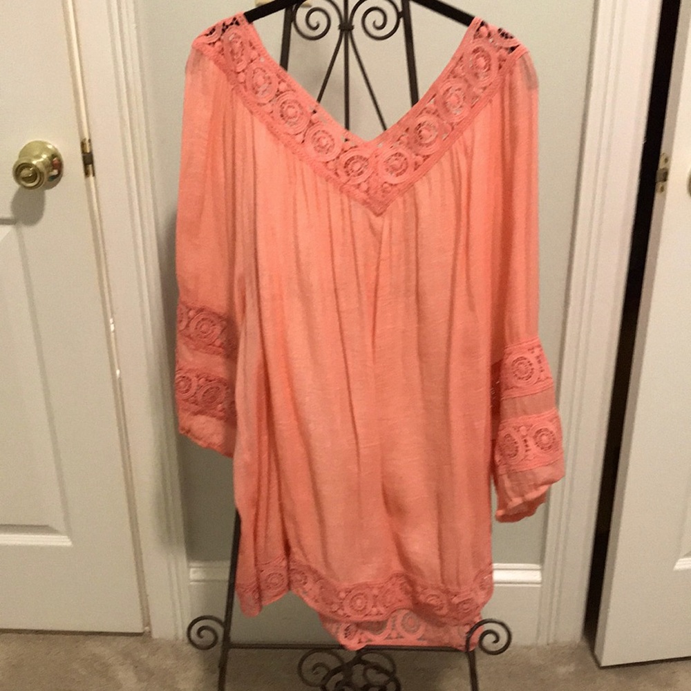 Women’s coral tunic